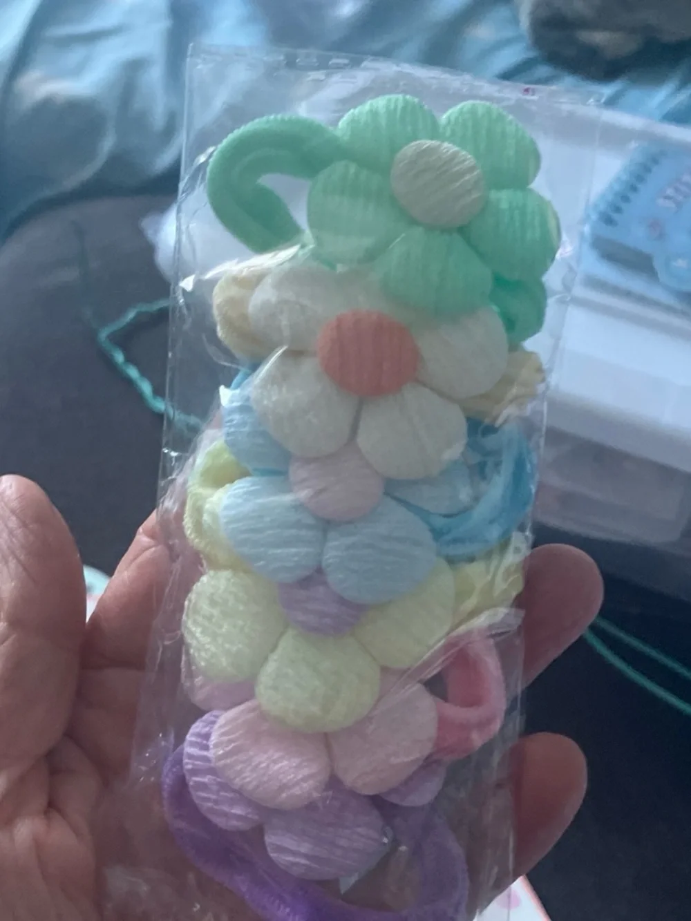 Bundle of 6 Pastel Kids Hair Accessory Set - Blue, Pink, Yellow, Mint